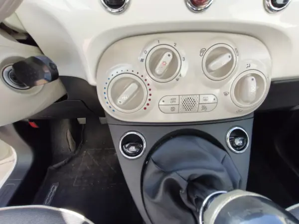 Fiat 500 2019 - 11900 EUR, 104014 km - 104014km - foto 10 de 12