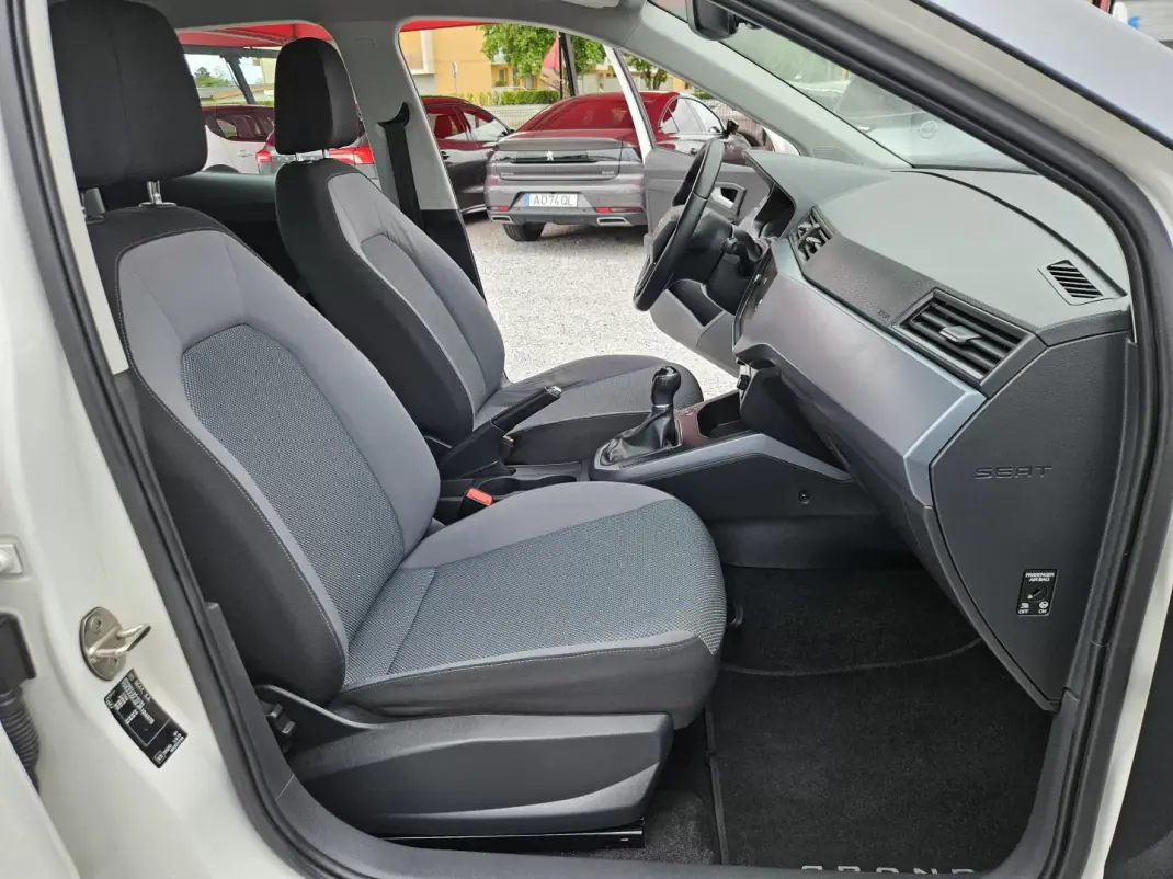 SEAT Arona 2018 - 15500 EUR, 115150 km - AUTO.MOTO.pt - 115150km - foto 28 de 51
