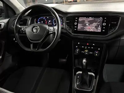 Volkswagen T-Roc 2019 - 21900 EUR, 134194 km - AUTO.MOTO.pt - 134194km - foto 11 de 27