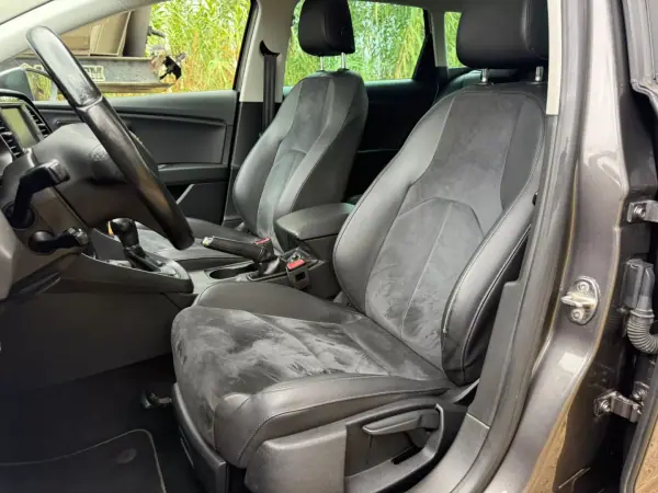 SEAT Leon ST 2016 - 15500 EUR, 175000 km - AUTO.MOTO.pt - 175000km - foto 20 de 53
