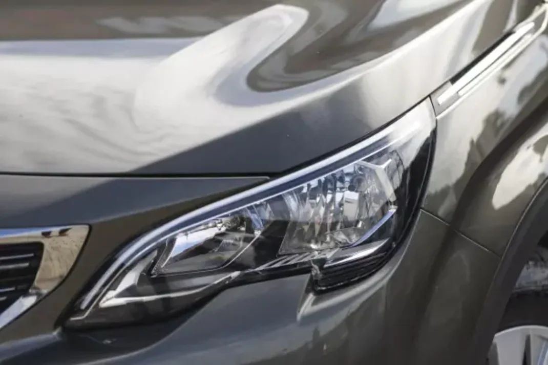 Peugeot 5008 2019 - 18900 EUR, 148184 km - AUTO.MOTO.pt - 148184km - foto 6 de 28