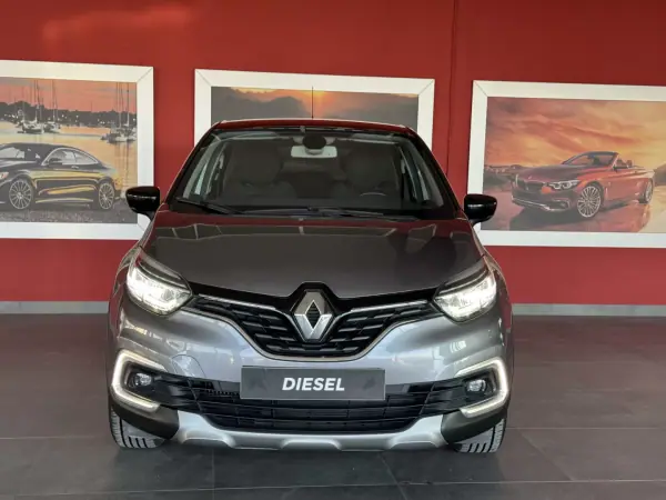 Renault Captur 2017 - 15990 EUR, 80345 km - AUTO.MOTO.pt - 80345km - foto 5 de 21