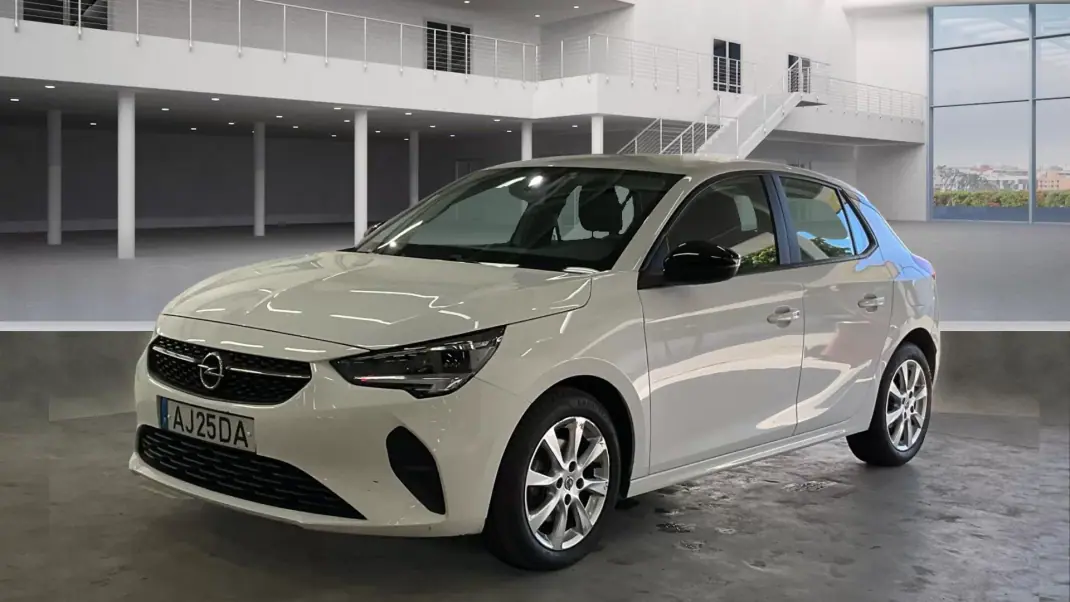 Opel Corsa 2021 - 13499 EUR, 96121 km - AUTO.MOTO.pt - 96121km - foto 1 de 21