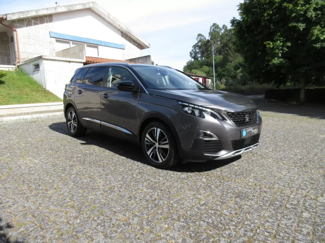 Peugeot 5008 2017 - 20490 EUR, 161000 km - AUTO.MOTO.pt - 161000km - foto 12 de 57