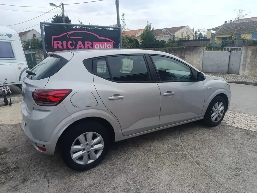 Dacia Sandero 2023 - 14900 EUR, 64868 km - 64868km - foto 16 de 31