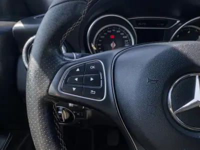 Mercedes-Benz CLA 180 2018 - 17990 EUR, 139000 km - AUTO.MOTO.pt - 139000km - foto 17 de 42