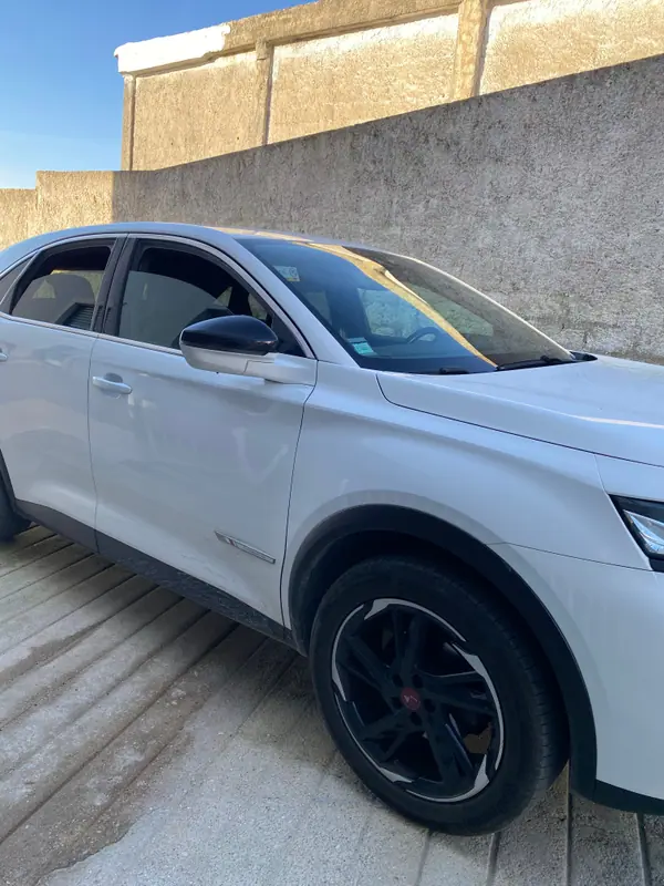 DS DS7 Crossback 2018 — foto 2 de 7