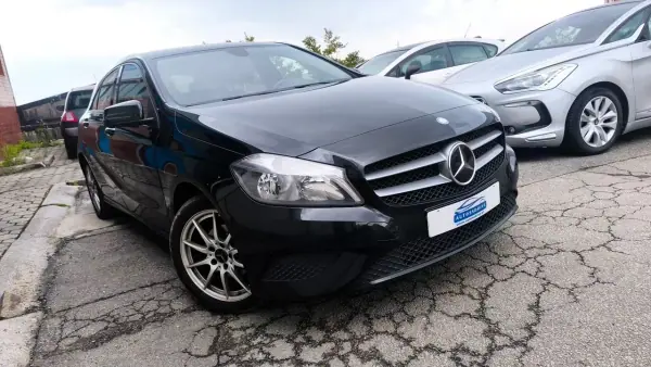 Mercedes-Benz A 180 2013 - 11900 EUR, 187000 km - AUTO.MOTO.pt - 187000km - foto 6 de 26