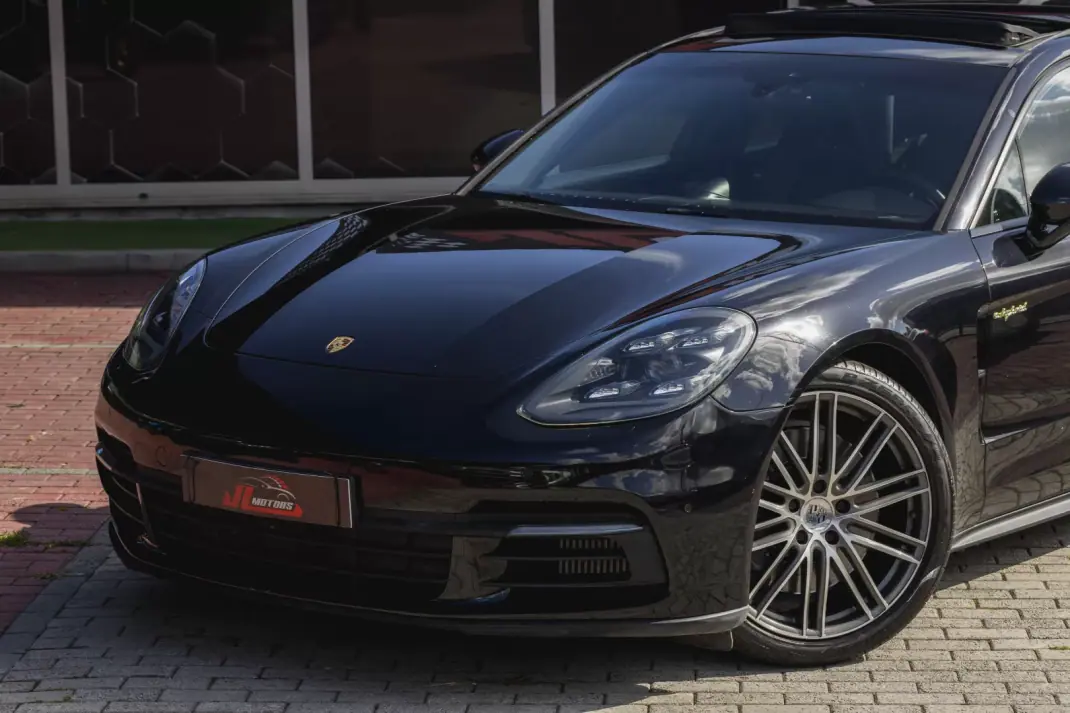 Porsche Panamera 2019 - 61900 EUR, 108300 km - 108300km - foto 9 de 46