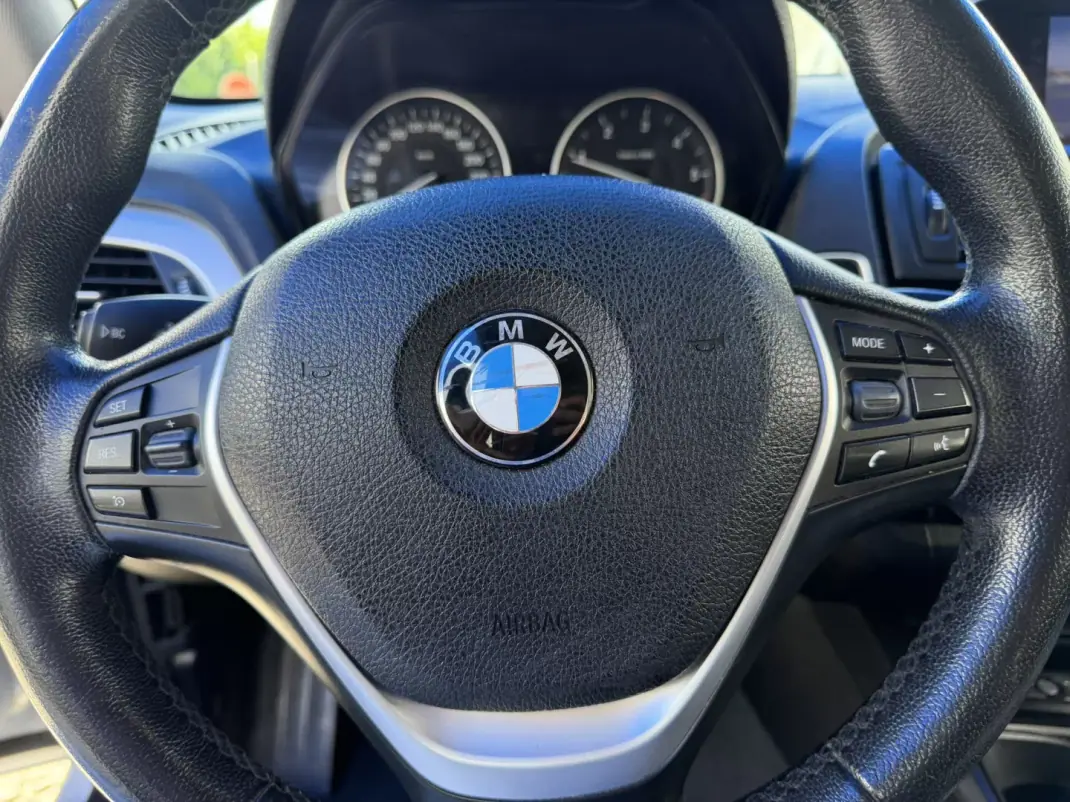BMW 116 2012 - 10750 EUR, 232000 km - AUTO.MOTO.pt - 232000km - foto 21 de 34