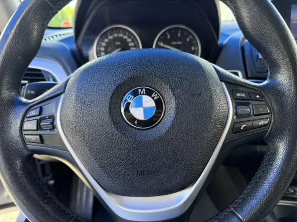 BMW 116 2012 - 10750 EUR, 232000 km - AUTO.MOTO.pt - 232000km - foto 21 de 34