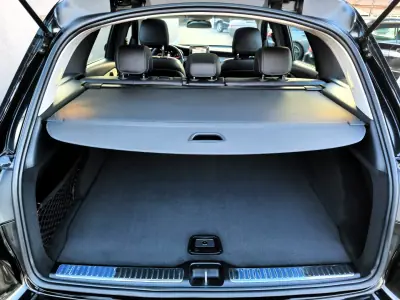 Mercedes-Benz GLC 220 2018 - 29950 EUR, 198985 km - AUTO.MOTO.pt - 198985km - foto 47 de 51