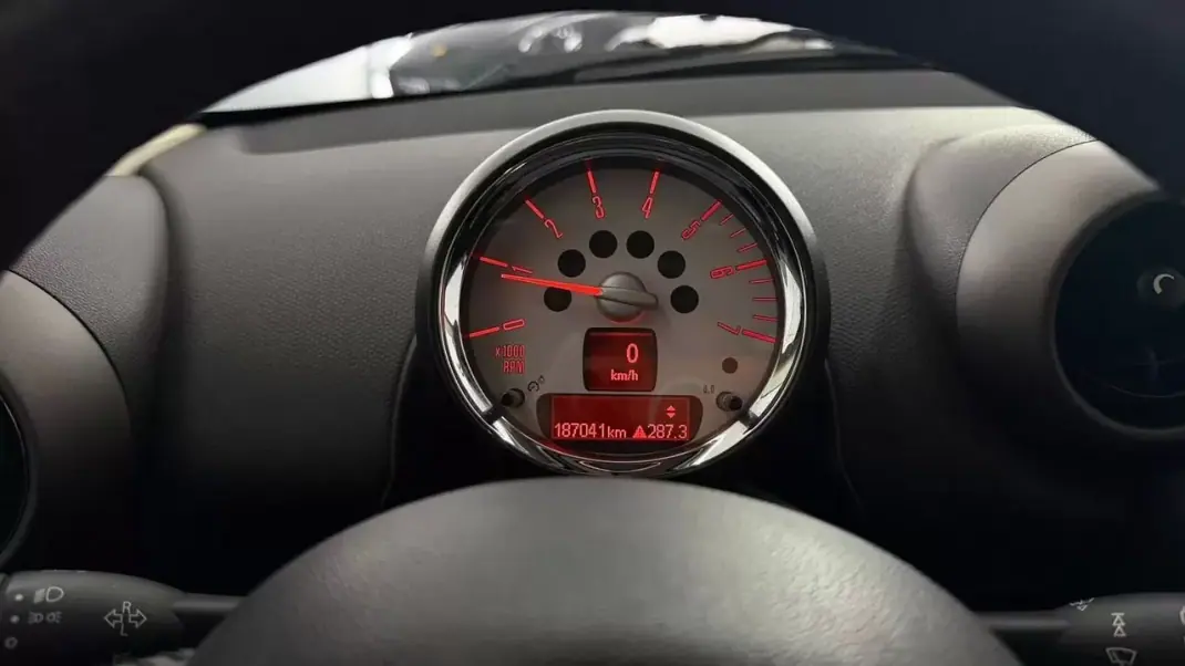 MINI Countryman 2010 - 10980 EUR, 187041 km - AUTO.MOTO.pt - 187041km - foto 26 de 28