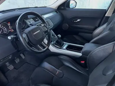 Land Rover Range Rover Evoque 2015 - 22490 EUR, 199000 km - AUTO.MOTO.pt - 199000km - foto 17 de 19