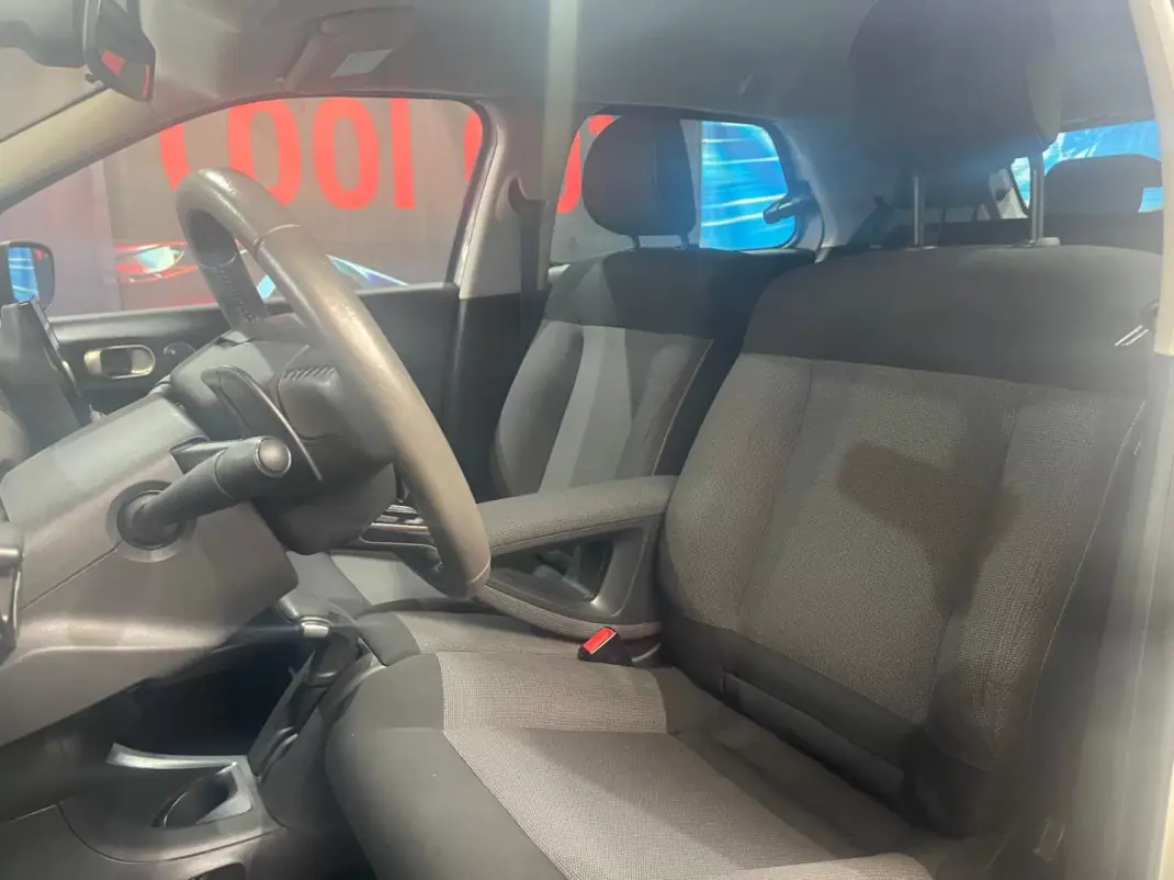 Citroën C4 Cactus 2017 - 10750 EUR, 58000 km - AUTO.MOTO.pt - 58000km - foto 22 de 37