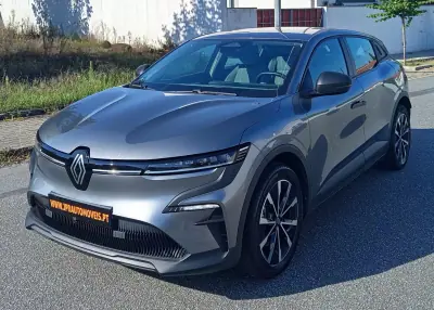 Renault Mégane E-Tech 2023 - 23490 EUR, 86000 km - 86000km - foto 1 de 20