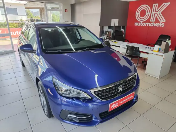 Peugeot 308 SW 2018 - 8950 EUR, 229000 km - AUTO.MOTO.pt - 229000km - foto 2 de 37