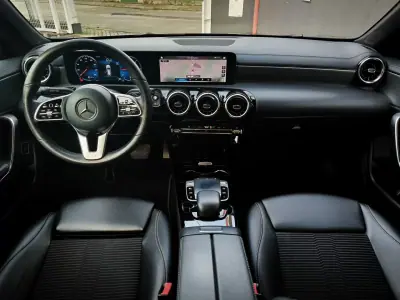 Mercedes-Benz CLA 180 2020 - 20950 EUR, 265000 km - AUTO.MOTO.pt - 265000km - foto 3 de 6