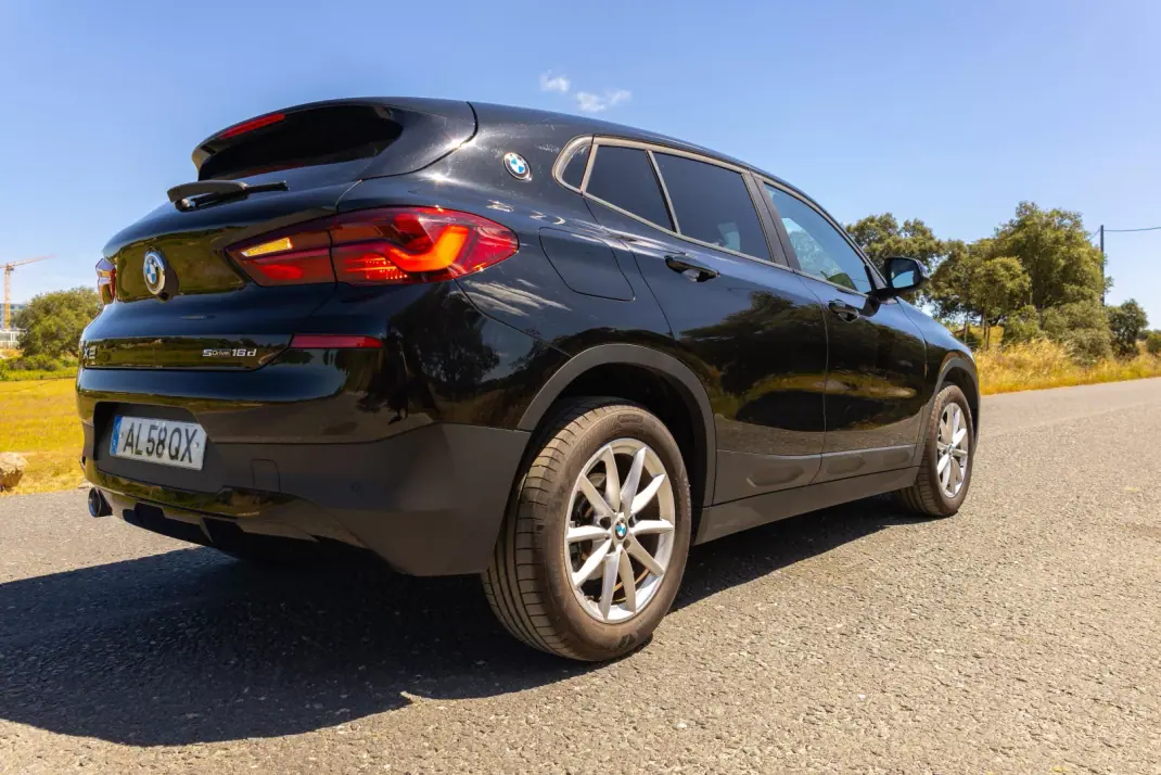 BMW X2 2021 - 28000 EUR, 76300 km - AUTO.MOTO.pt - 76300km - foto 5 de 15