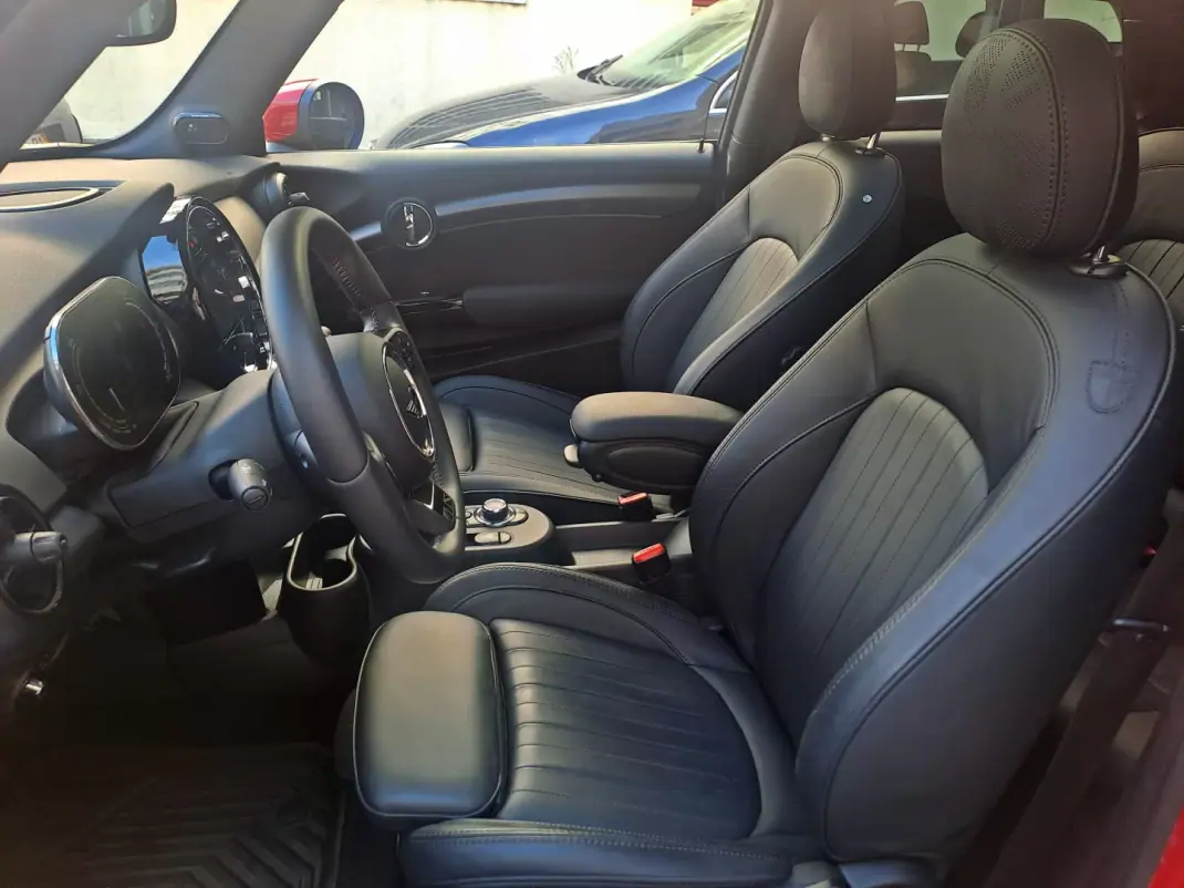 MINI Cooper 2023 - 22500 EUR, 9500 km - AUTO.MOTO.pt - 9500km - foto 8 de 22