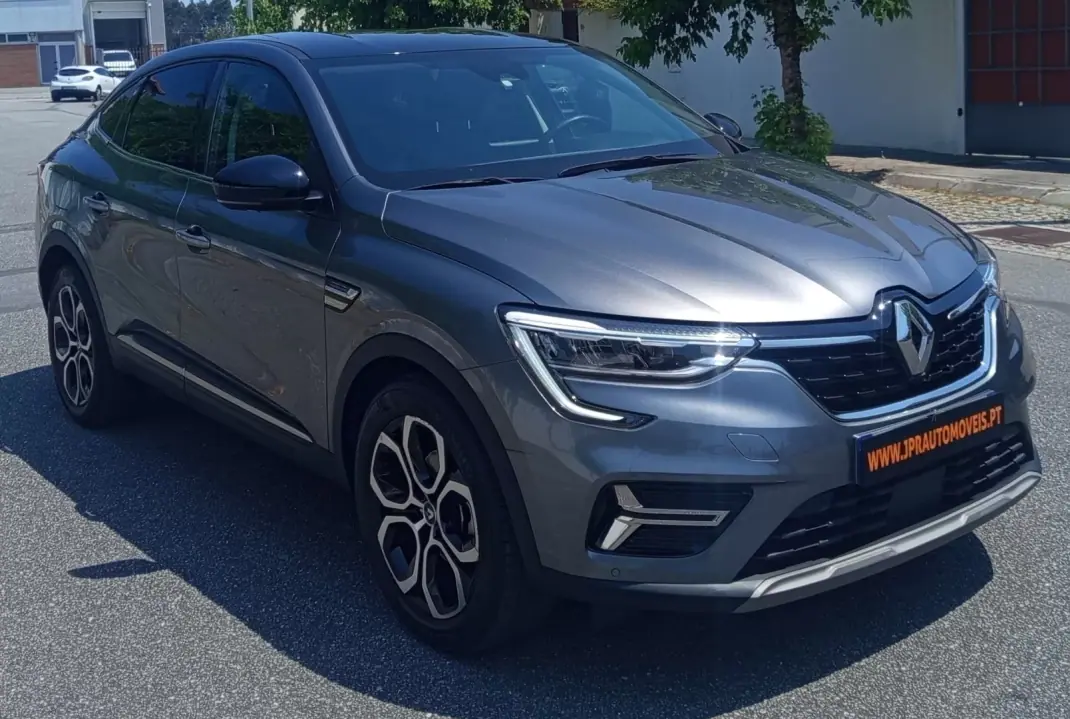 Renault Arkana 2022 - 22990 EUR, 38600 km - 38600km - foto 3 de 19