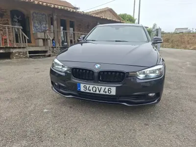 BMW 318 2016 - 14870 EUR, 208238 km - AUTO.MOTO.pt - 208238km - foto 12 de 22
