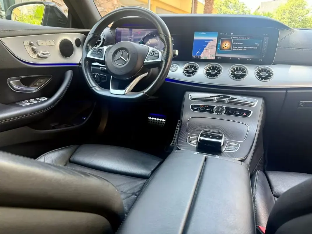 Mercedes-Benz E 220 2017 - 29890 EUR, 193800 km - AUTO.MOTO.pt - 193800km - foto 17 de 41