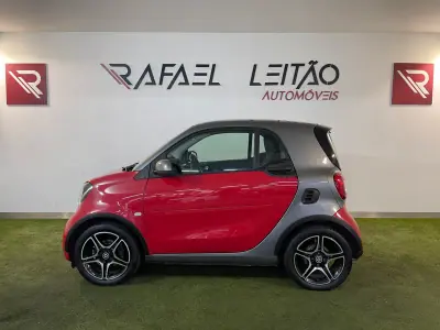 Smart 2016 - 10450 EUR, 91000 km - AUTO.MOTO.pt - 91000km - foto 10 de 26