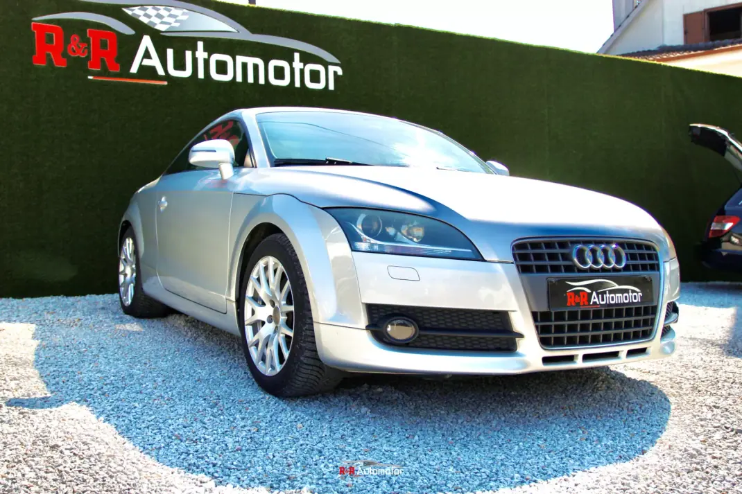 Audi TT Coupé 2006 - 17400 EUR, 74000 km - 74000km - foto 23 de 24