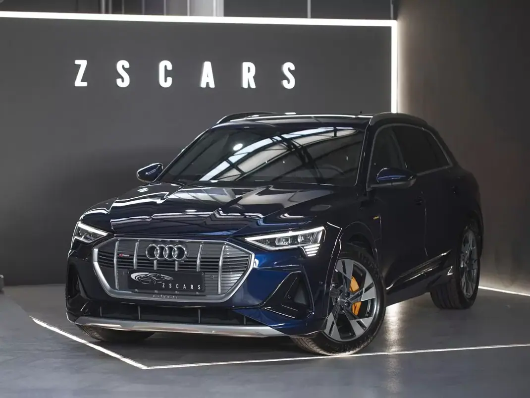 Audi e-tron 2020 - 38990 EUR, 25000 km - AUTO.MOTO.pt - 25000km - foto 1 de 30