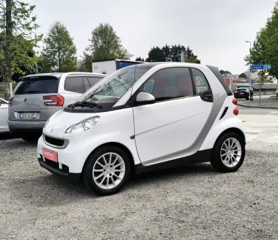 Smart ForTwo Coupé 2009 - 5250 EUR, 180773 km - AUTO.MOTO.pt - 180773km - foto 5 de 23