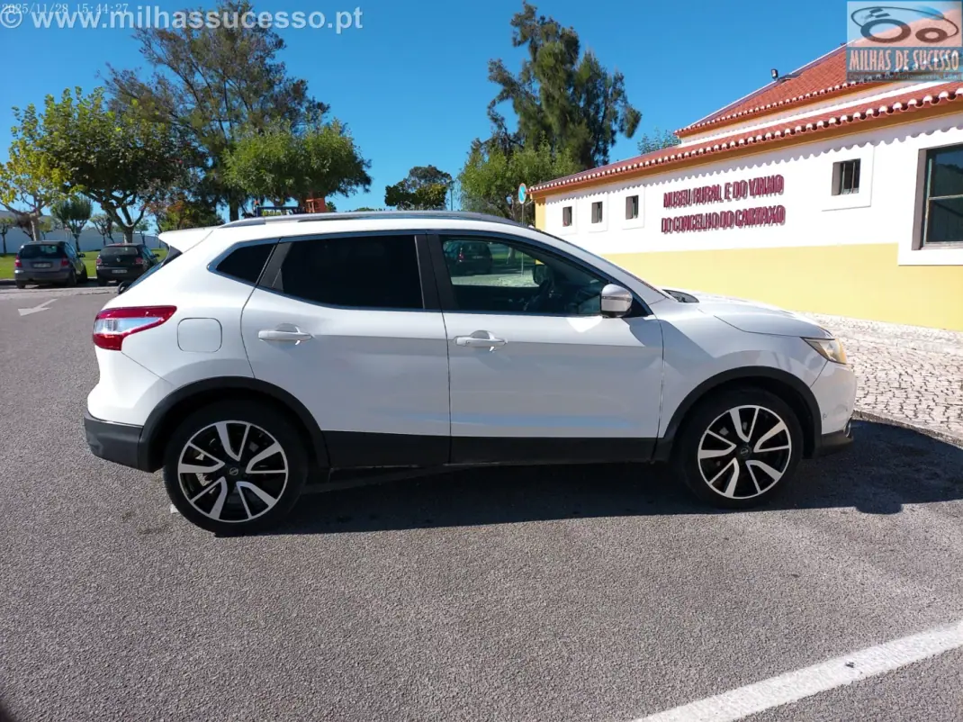 Nissan Qashqai 2015 - 12850 EUR, 212000 km - 212000km - foto 7 de 31