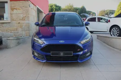 Ford Focus 2016 - 17990 EUR, 194500 km - AUTO.MOTO.pt - 194500km - foto 2 de 27