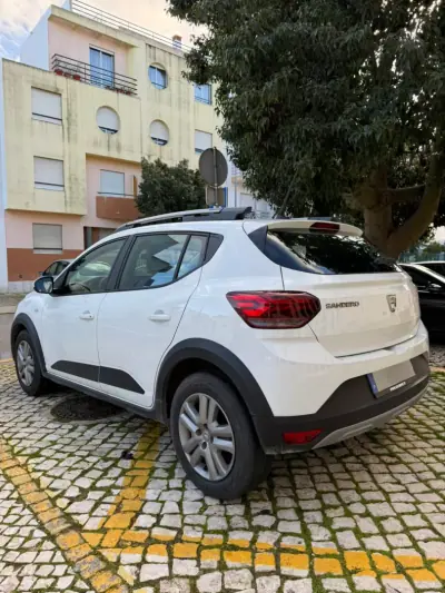 Dacia Sandero 2022 - 16850 EUR, 12275 km - AUTO.MOTO.pt - 12275km - foto 7 de 10