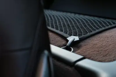 Porsche Cayman 2007 - 43000 EUR, 145000 km - AUTO.MOTO.pt - 145000km - foto 35 de 43