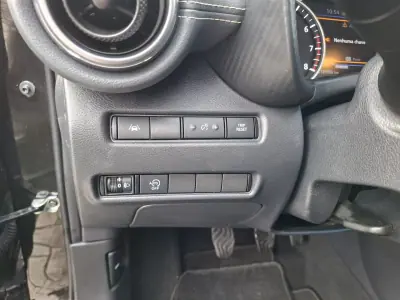 Nissan Juke 2021 - 16500 EUR, 110921 km - AUTO.MOTO.pt - 110921km - foto 18 de 29