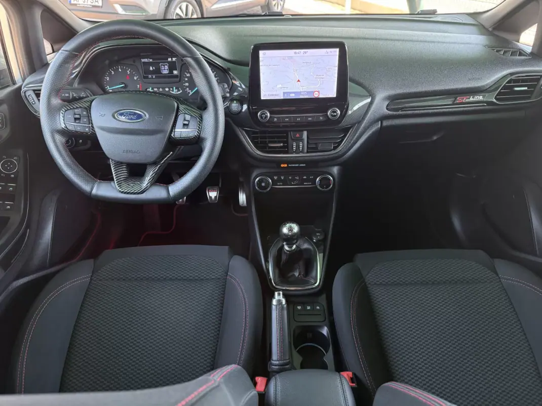 Ford Fiesta 2020 - 14900 EUR, 54422 km - AUTO.MOTO.pt - 54422km - foto 8 de 15
