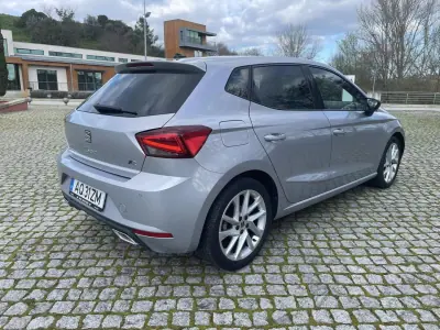 SEAT Ibiza 2022 - 18250 EUR, 62000 km - AUTO.MOTO.pt - 62000km - foto 6 de 11