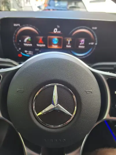 Mercedes-Benz EQA 2022 - 31500 EUR, 41346 km - AUTO.MOTO.pt - 41346km - foto 14 de 22