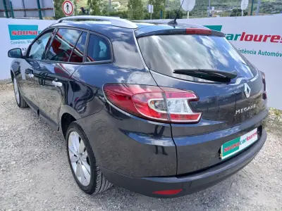 Renault Mégane Sport Tourer 2010 - 6350 EUR, 169329 km - AUTO.MOTO.pt - 169329km - foto 11 de 24