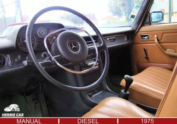 Mercedes-Benz 220 1975 - 12500 EUR, 31373 km - AUTO.MOTO.pt - 31373km - foto 10 de 20