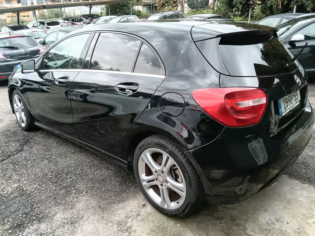 Mercedes-Benz A 180 2014 - 13800 EUR, 200783 km - AUTO.MOTO.pt - 200783km - foto 3 de 11