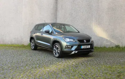SEAT Ateca 2017 - 14990 EUR, 160000 km - AUTO.MOTO.pt - 160000km - foto 2 de 31