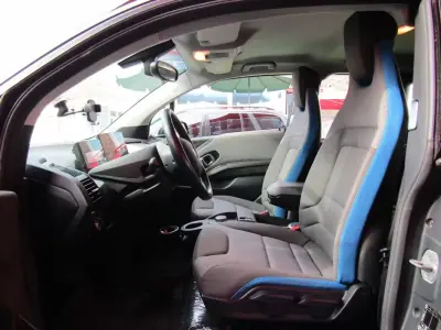 BMW i3 2018 - 17000 EUR, 99120 km - 99120km - foto 9 de 21