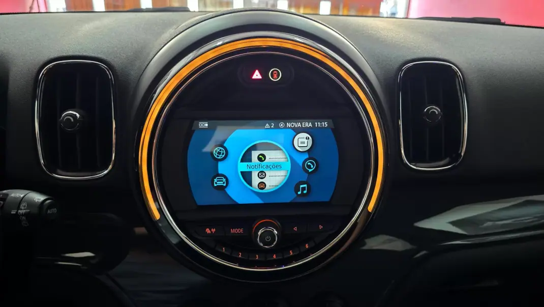 MINI Countryman 2019 - 18990 EUR, 154427 km - 154427km - foto 31 de 68