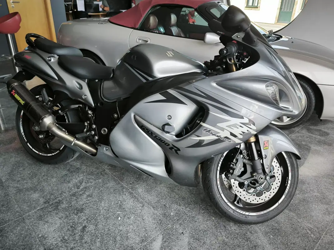 Suzuki GSX 1250FA 2010 - 9500 EUR, 34000 km - AUTO.MOTO.pt - 34000km - foto 2 de 10