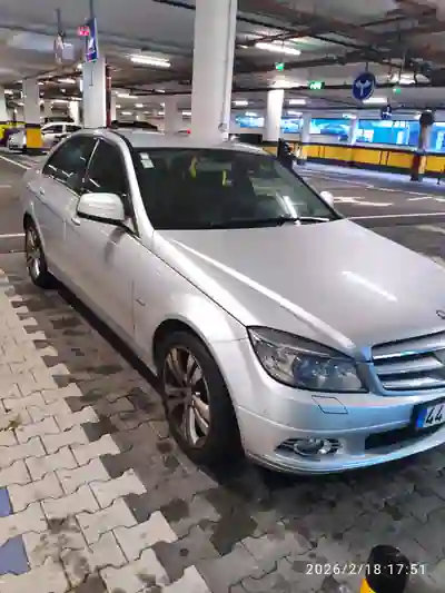 Mercedes-Benz C 220 2008 - 110000km