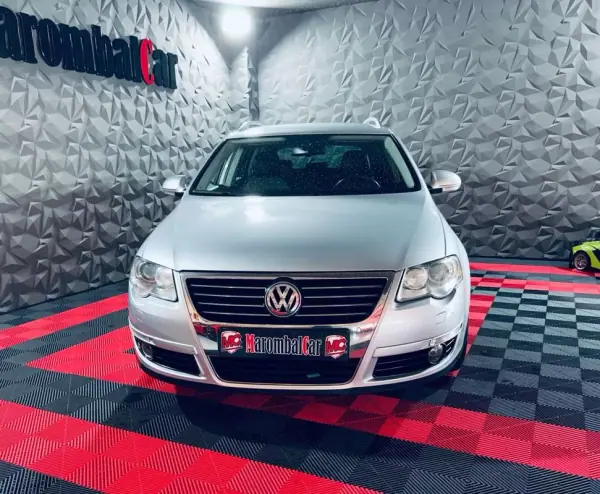 Volkswagen Passat Variant 2007 - 9850 EUR, 213396 km - AUTO.MOTO.pt - 213396km - foto 14 de 37