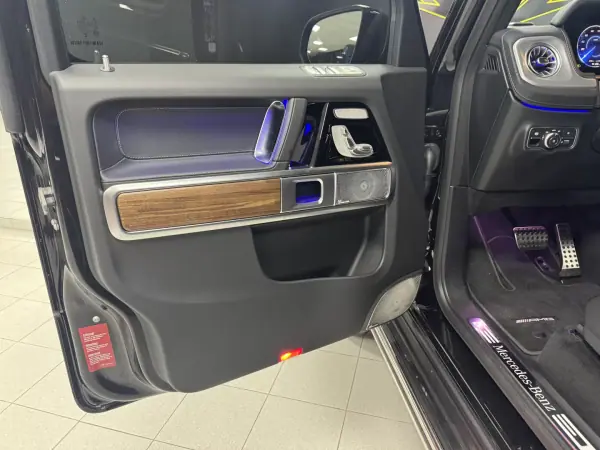 Mercedes-Benz G 580 2025 - 170000 EUR, 449 km - AUTO.MOTO.pt - 449km - foto 24 de 49