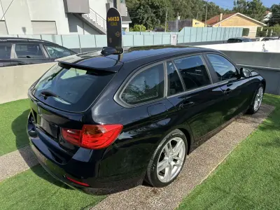 BMW 320 2013 - 12900 EUR, 228000 km - AUTO.MOTO.pt - 228000km - foto 12 de 57